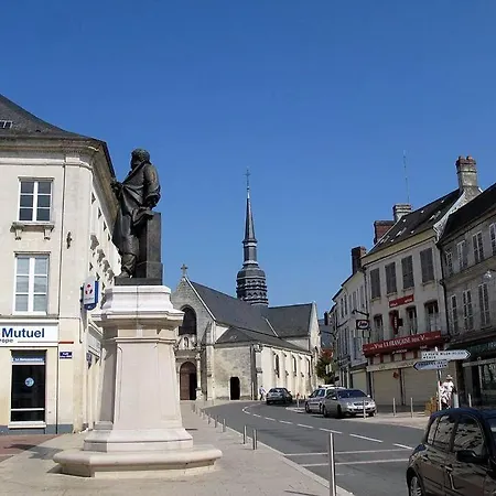 Appartamento Chez Mily Joli Petit Duplex Plein Centre Cotteret Draps Et Serviettes Fournis Villers-Cotterêts